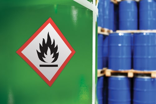 Flammable Label shown on a green barrel